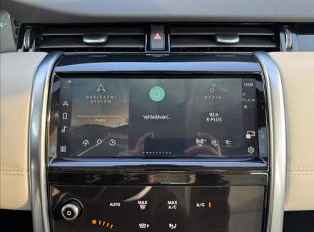 Land Rover - Discovery Sport