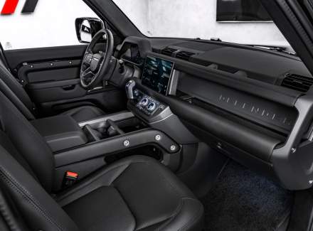 Land Rover - Defender