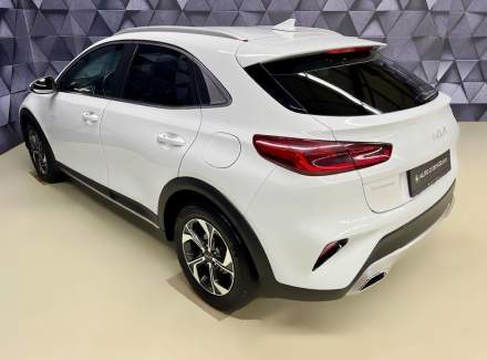Kia - XCeed