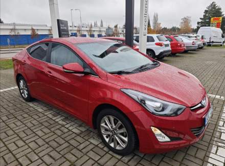 Hyundai - Elantra
