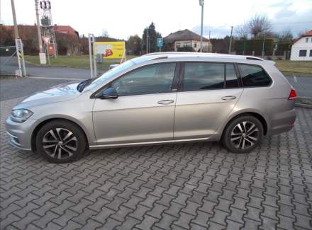 Volkswagen - Golf