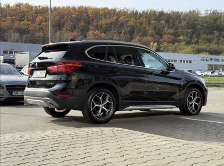 BMW - X1