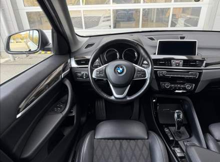 BMW - X1