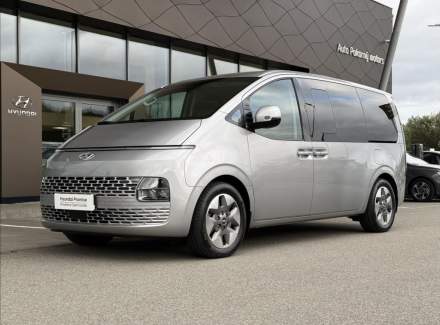 Hyundai - Staria