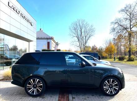 Land Rover - Range Rover