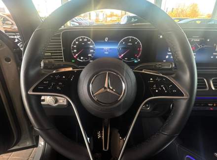 Mercedes-Benz - GLE