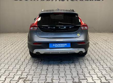 Volvo - V40