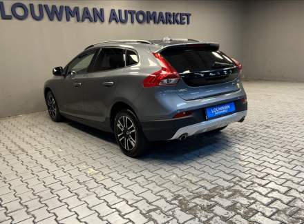Volvo - V40