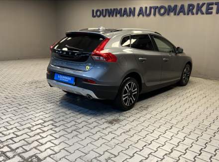 Volvo - V40