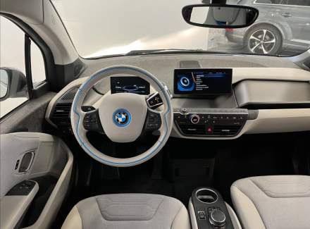 BMW - i3