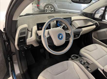 BMW - i3