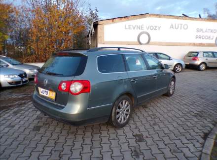 Volkswagen - Passat
