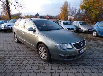 Volkswagen - Passat