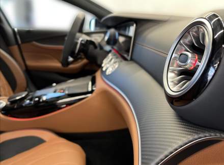 Mercedes-Benz - AMG GT