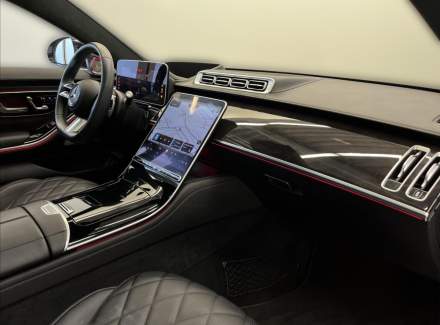 Mercedes-Benz - S-class