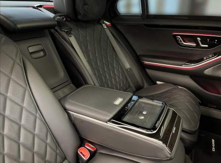 Mercedes-Benz - S-class