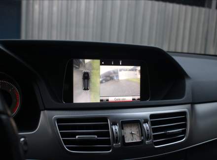 Mercedes-Benz - E-class