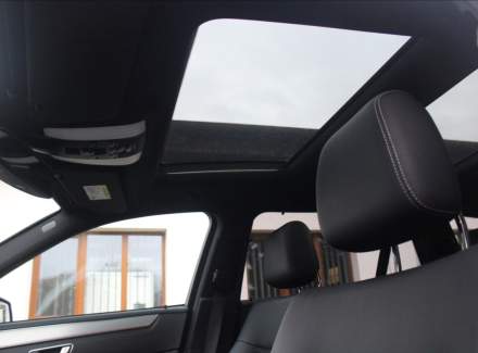 Mercedes-Benz - E-class