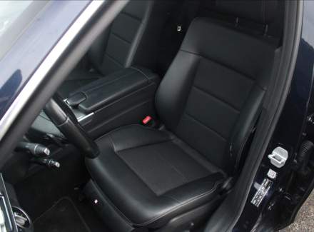 Mercedes-Benz - E-class