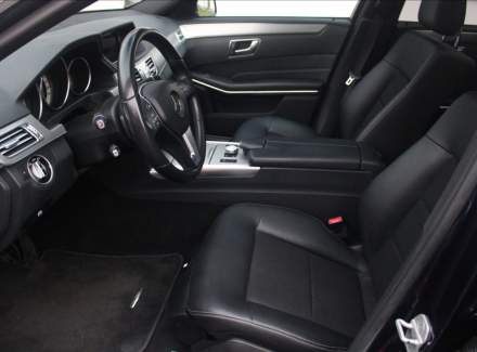 Mercedes-Benz - E-class
