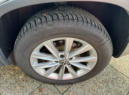 Volkswagen - Tiguan