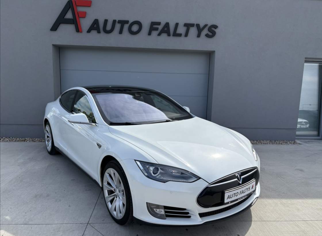 Tesla - Model S