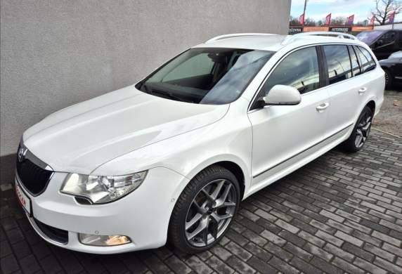Škoda - Superb