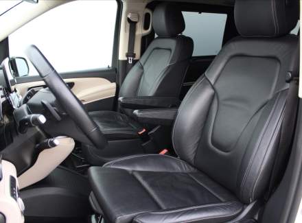 Mercedes-Benz - V-class