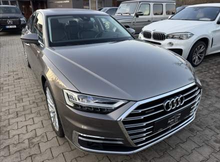 Audi - A8