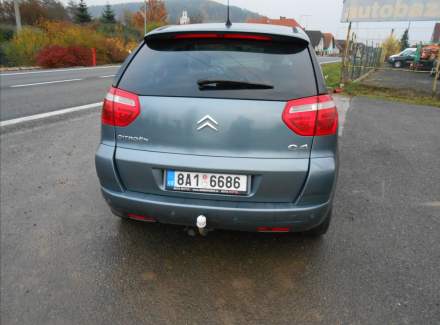 Citroën - C4