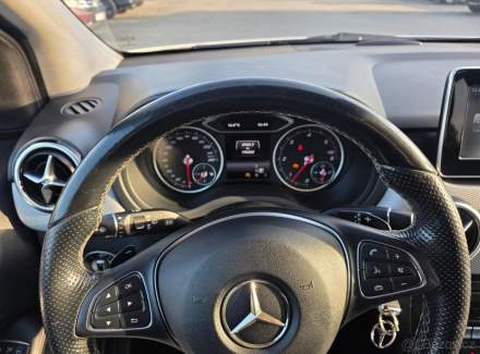 Mercedes-Benz - B-class