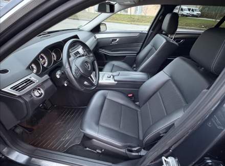 Mercedes-Benz - E-class