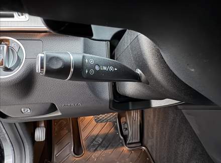 Mercedes-Benz - E-class