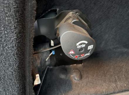 Mercedes-Benz - E-class