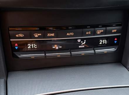 Mercedes-Benz - E-class