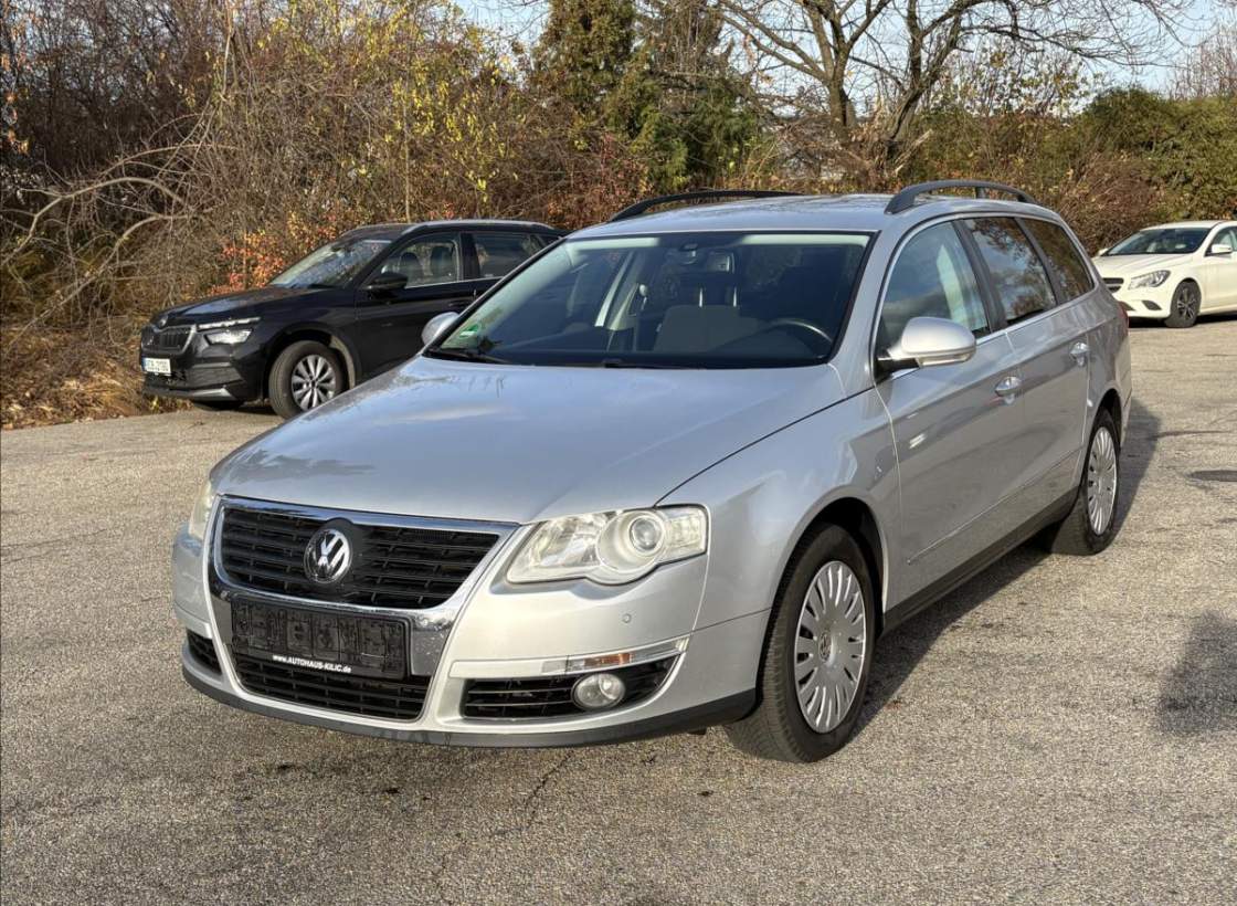 Volkswagen - Passat