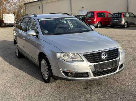 Volkswagen - Passat