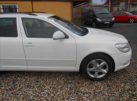 Škoda - Octavia