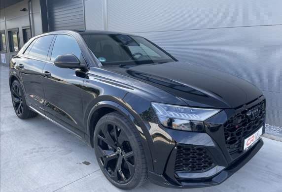 Audi - RS Q8