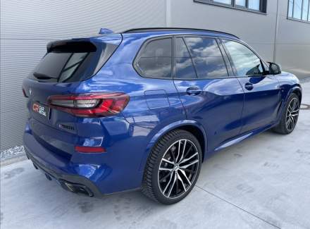 BMW - X5