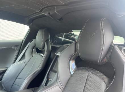 Chevrolet - Corvette