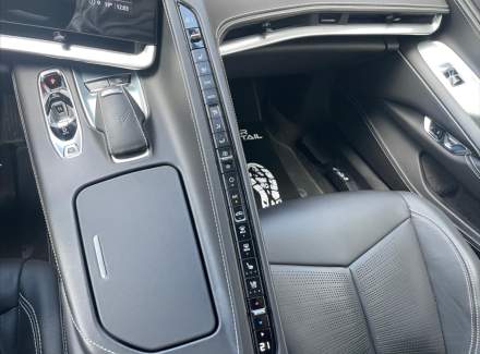 Chevrolet - Corvette