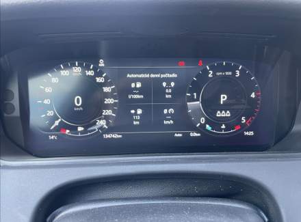 Land Rover - Range Rover Velar