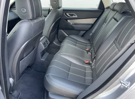 Land Rover - Range Rover Velar