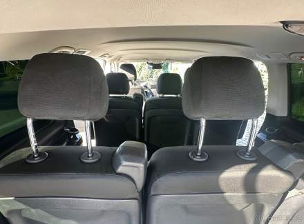 Mercedes-Benz - Vito