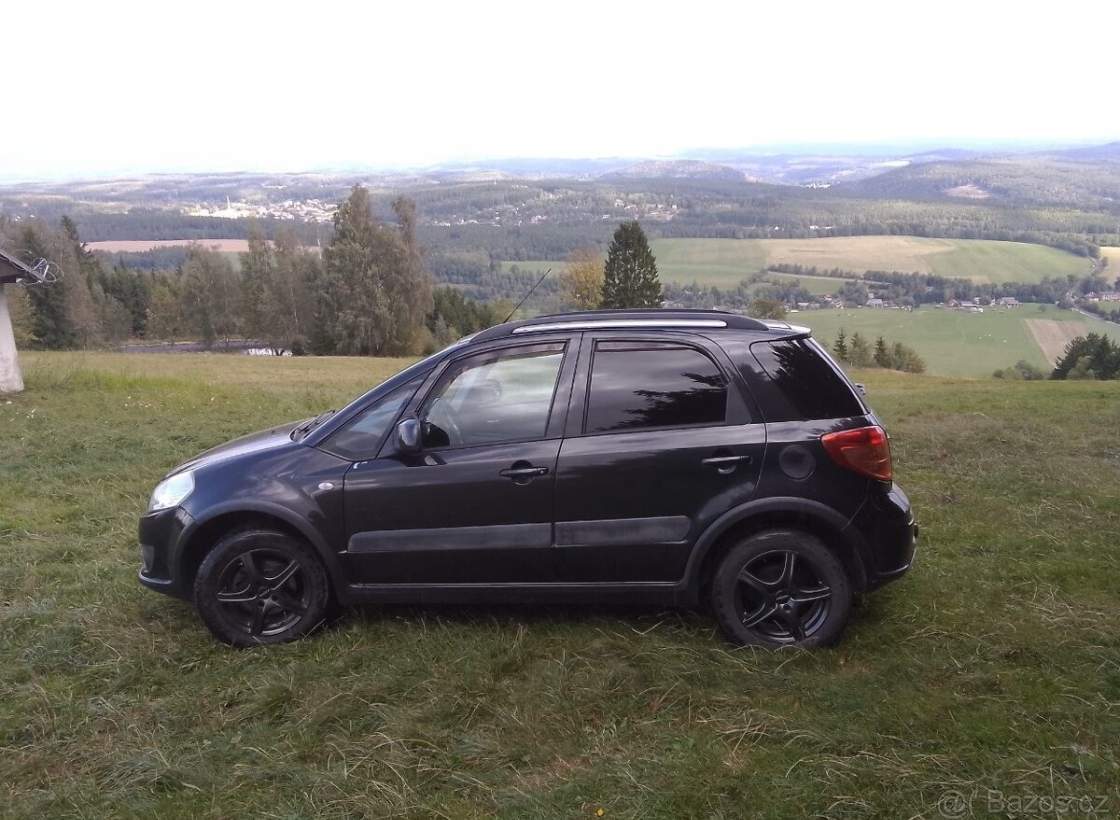 Suzuki - SX4