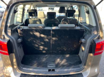 Volkswagen - Touran