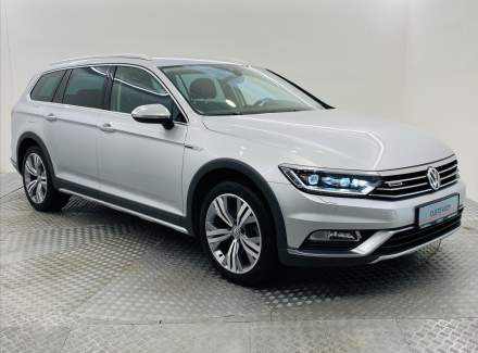 Volkswagen - Passat