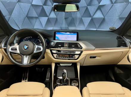 BMW - X3