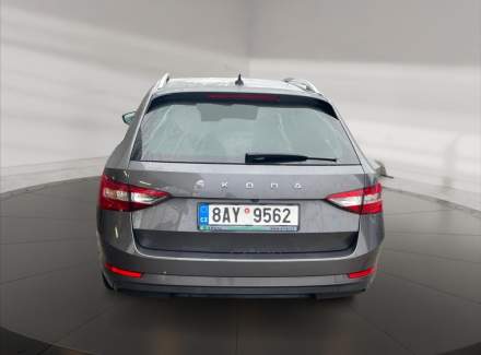 Škoda - Superb